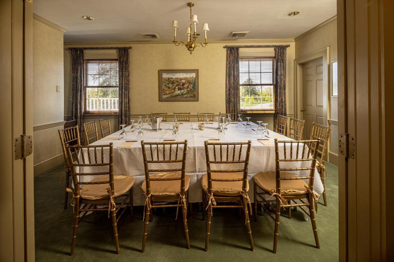 Baywood Conference And Lodging Center Coraopolis Exteriér fotografie